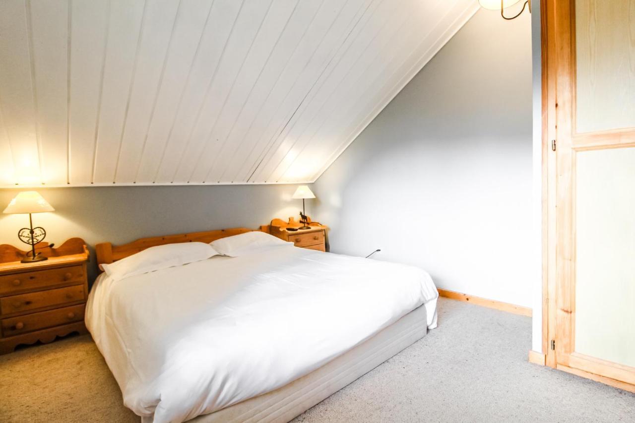 Charming 4-Bed Chalet, Mountain Views, Double Garage, Ev Point Villa Flaine Eksteriør bilde